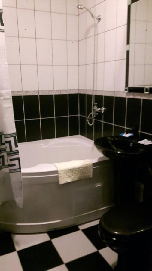 Апартаменты Анна TTchernihiv Extérieur photo